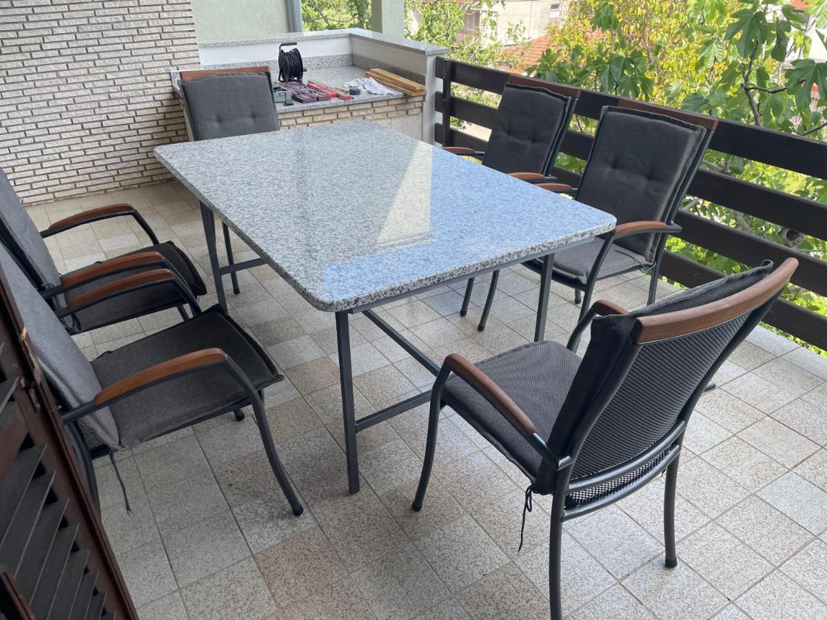 Apartments Prahovic Ždrelac Eksteriør billede
