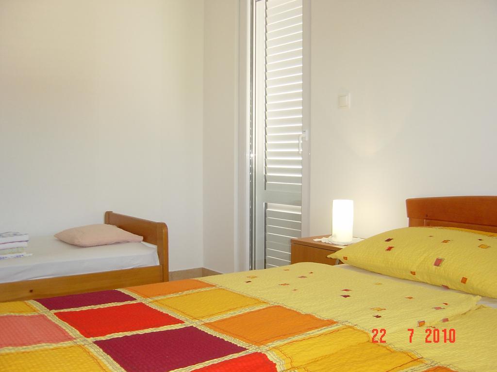 Apartments Prahovic Ždrelac Eksteriør billede