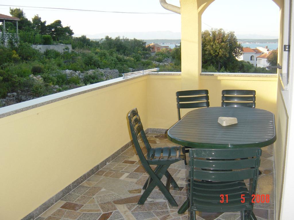 Apartments Prahovic Ždrelac Eksteriør billede